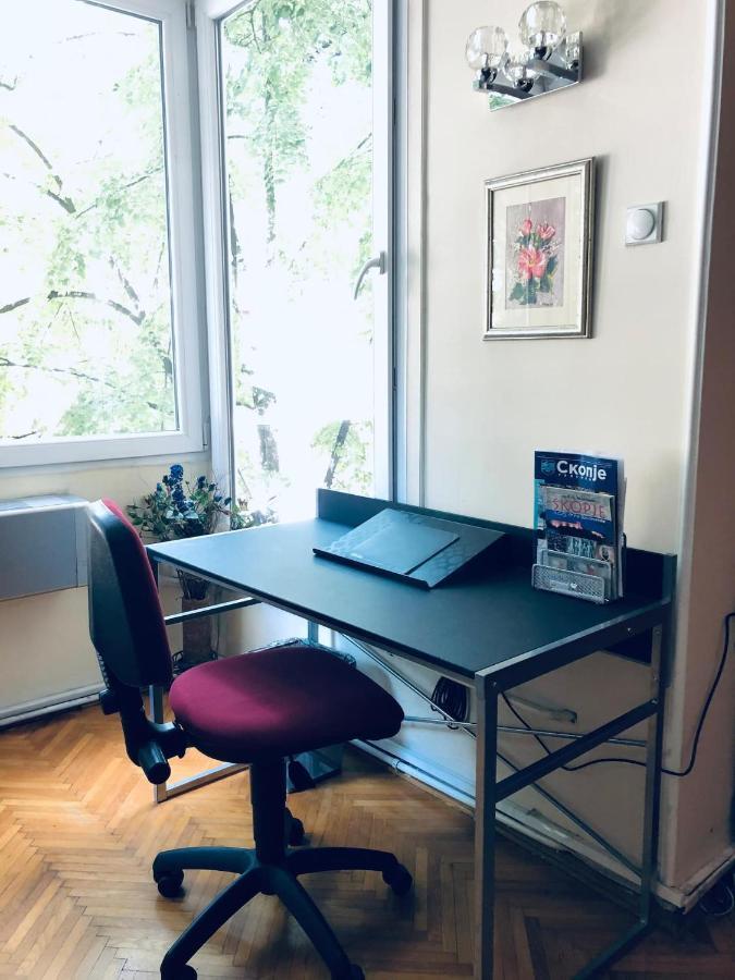 Lita Apartment Skopje Buitenkant foto