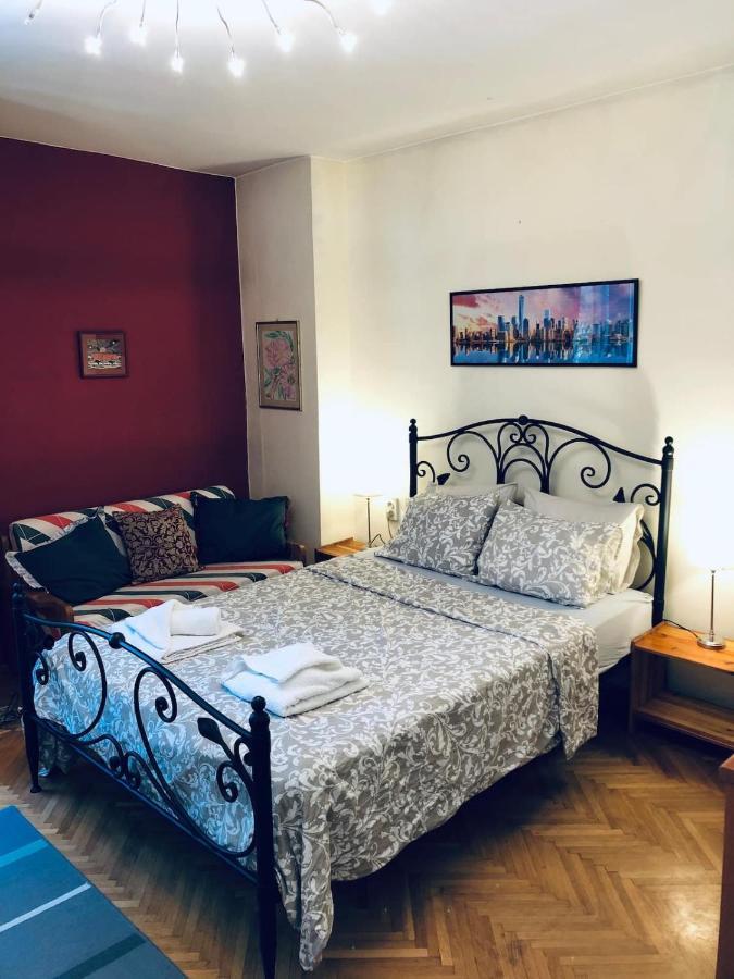 Lita Apartment Skopje Buitenkant foto