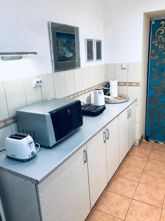 Lita Apartment Skopje Buitenkant foto